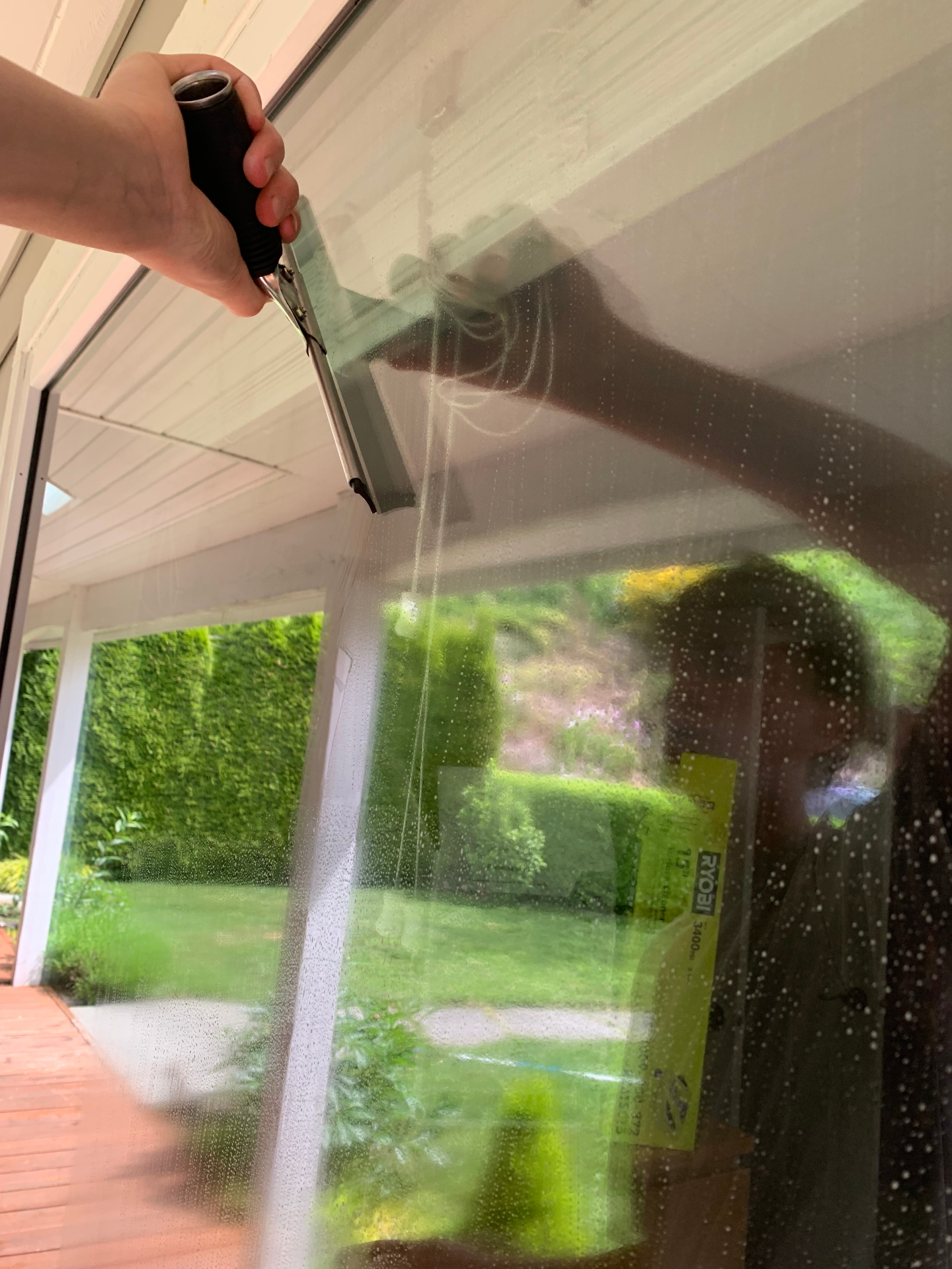 Interior & Exterior Window Cleaning